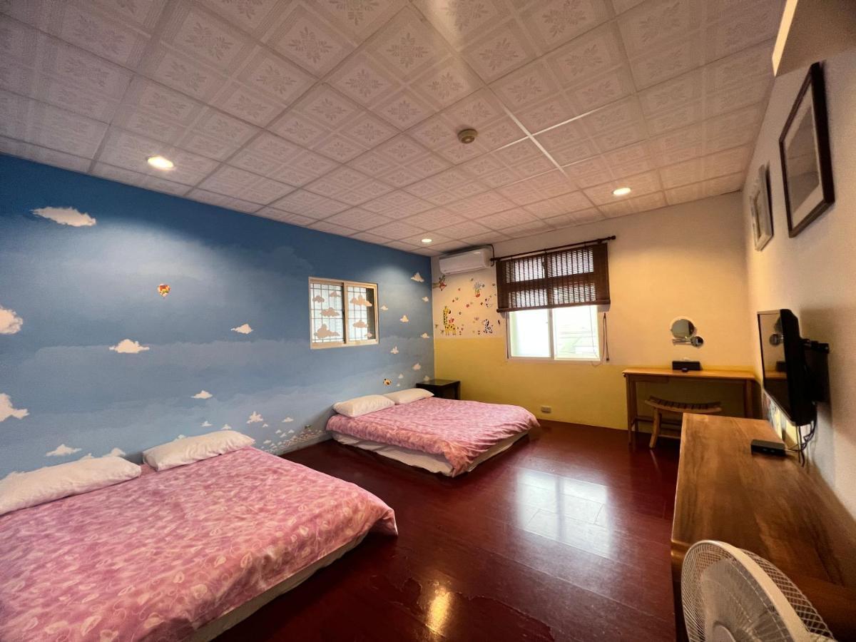 โกลเดนฟลาวเวอร์ บีแอนด์บี Apartment ยู่หลี่ ภายนอก รูปภาพ