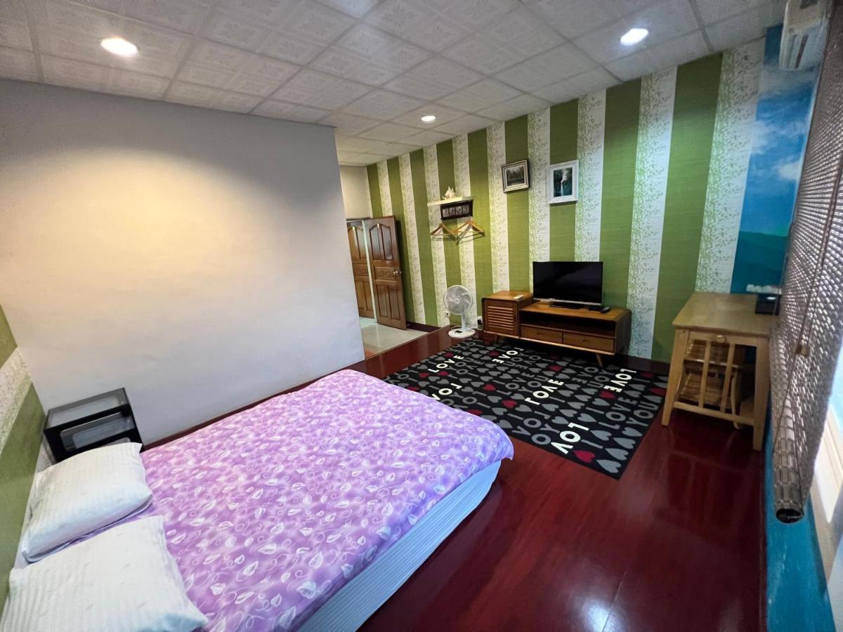 โกลเดนฟลาวเวอร์ บีแอนด์บี Apartment ยู่หลี่ ภายนอก รูปภาพ