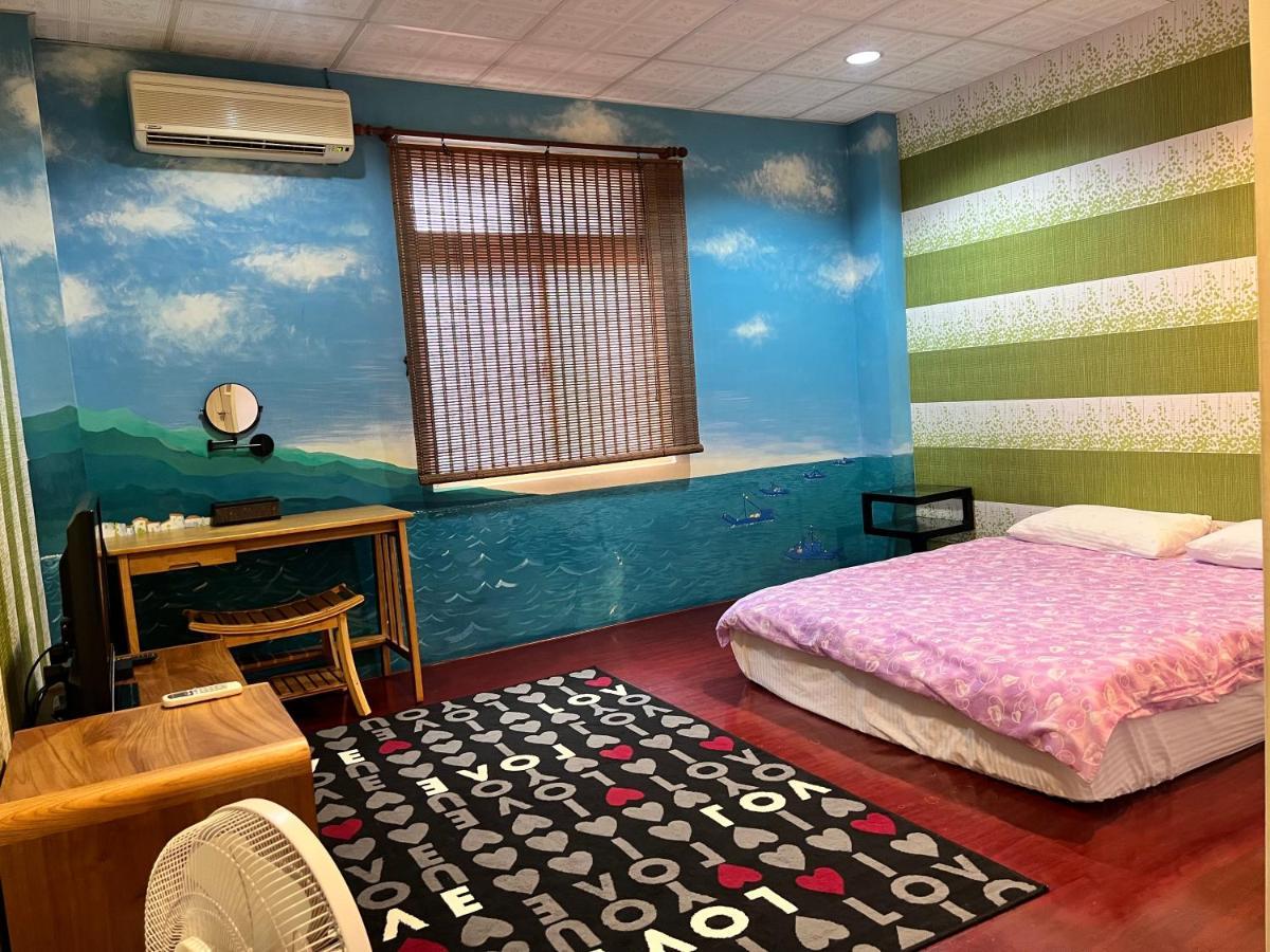 โกลเดนฟลาวเวอร์ บีแอนด์บี Apartment ยู่หลี่ ภายนอก รูปภาพ